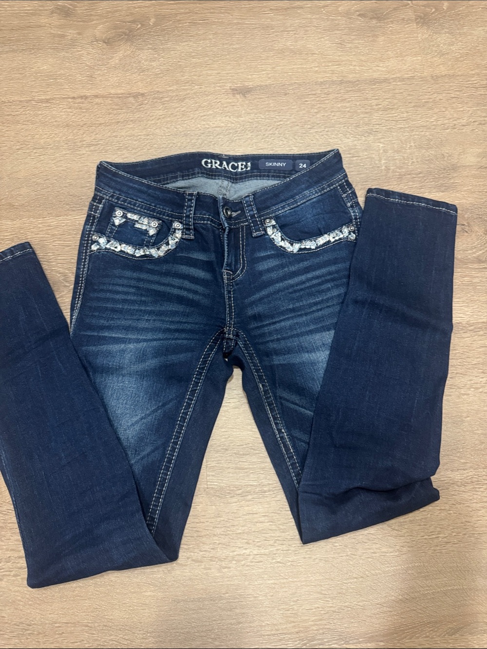 Grace Skinny Jeans in Dark Blue with Embellished Front Pockets